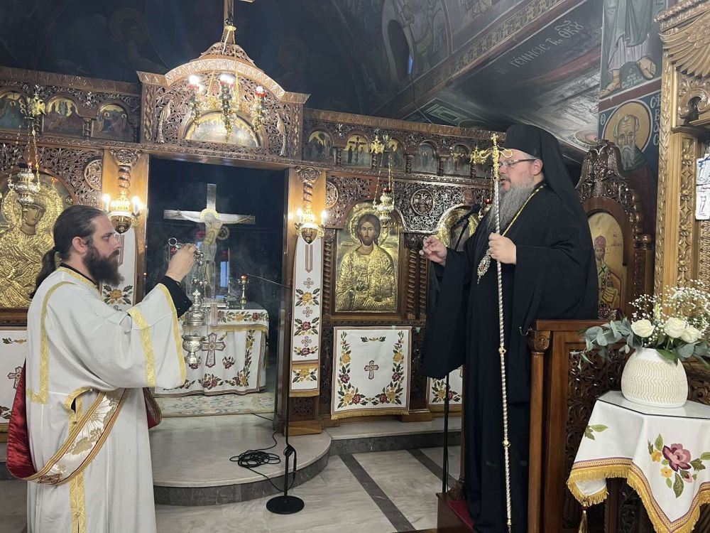 Χοροστασία του Μητροπολίτη Λαρίσης στην Παράκληση της Παναγίας στο Αρμένιο