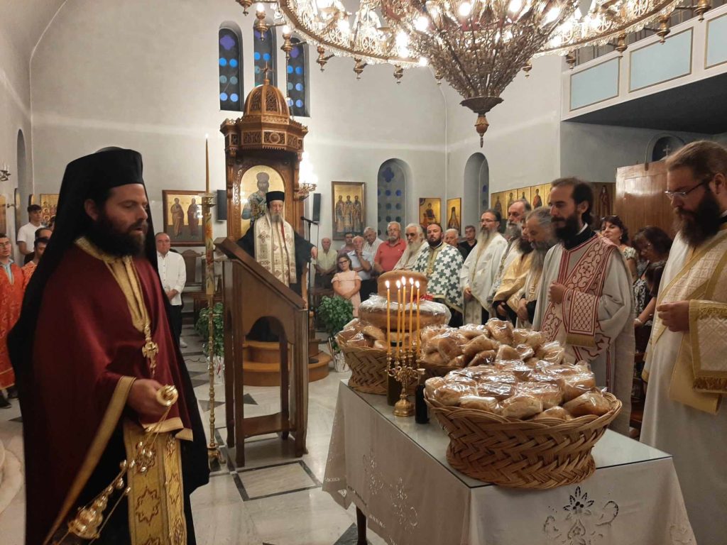 Αρχιερατικός Εσπερινός στον πανηγυρίζοντα Ι.Ν. Τιμίου Προδρόμου στο Νεοχώρι Αυλωναρίου