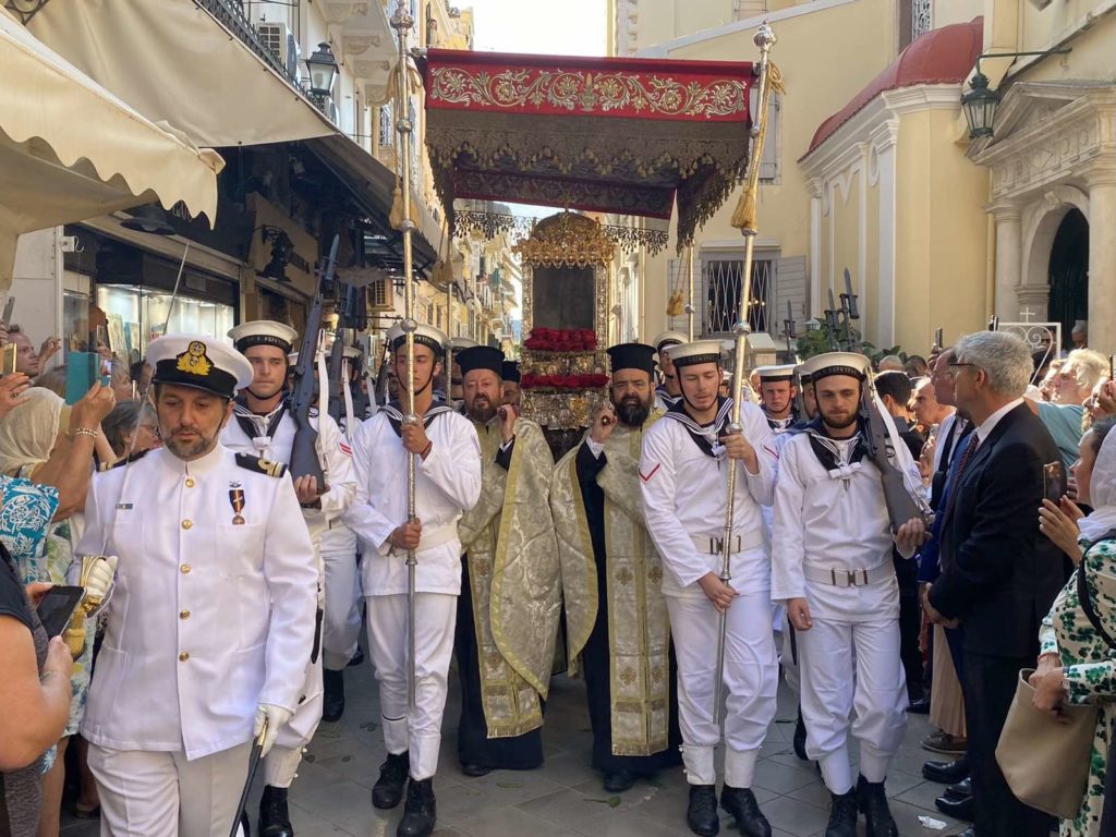 Μεγαλοπρεπής λιτανεία για το θαύμα του Αγίου Σπυρίδωνος στην Κέρκυρα