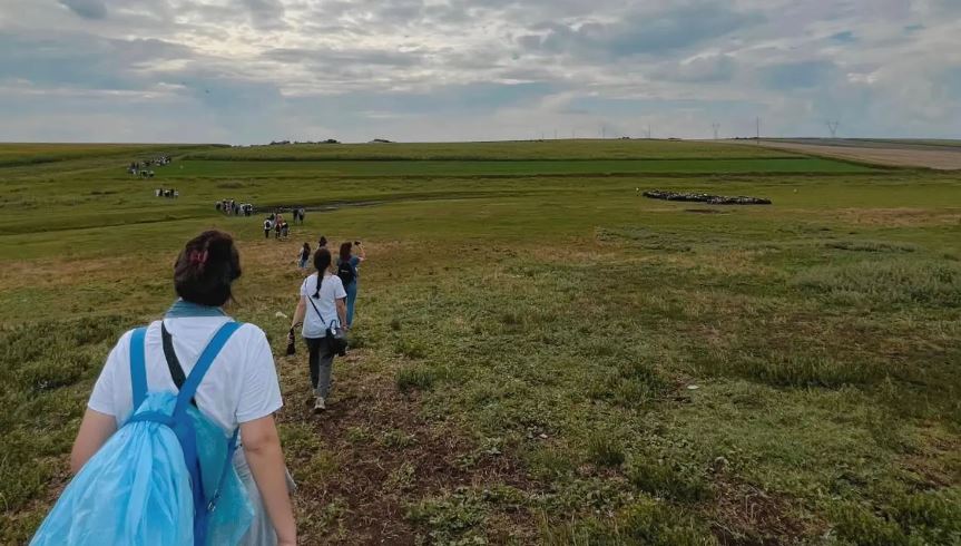 Δεκάδες νέοι διανύουν πάνω από 100 χιλίομετρα οδικώς για το προσκύνημα στην Ιερά Μονή Νεάμτς