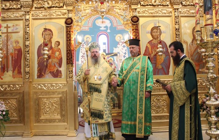 Архиерейска литургия, водосвет и дяконско ръкоположение в първия ден на Богородичния пост