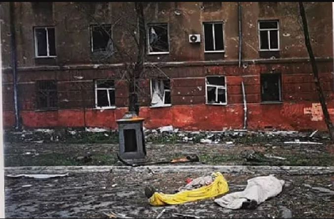 Η ματωμένη ιστορία της «Πόλης της Παναγίας» (Μαριούπολη) μέσα από μια έκθεση φωτογραφίας