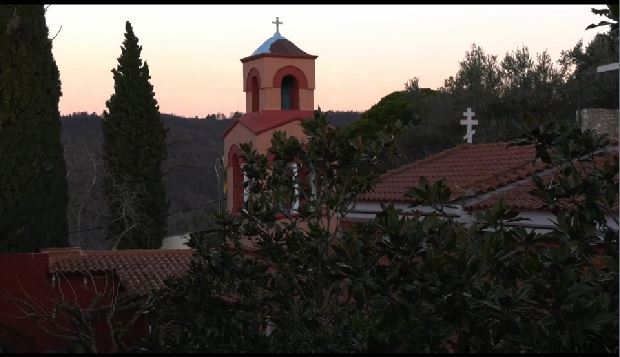 Αφιέρωμα στην Ιερά Μονή Μακρυμάλλης στην Pemptousia.Tv