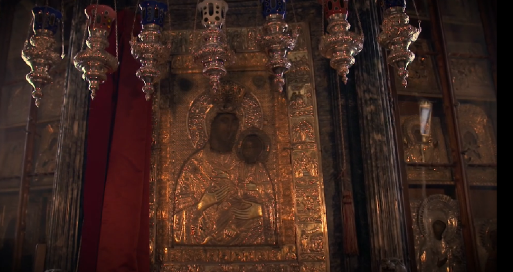 Εκπομπές και αφιερώματα στο σημερινό πρόγραμμα της Pemptousia TV