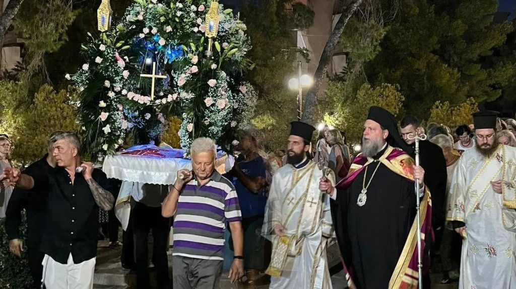 Τα Εγκώμια και η λιτάνευση της Παναγίας στη Νέα Ιωνία