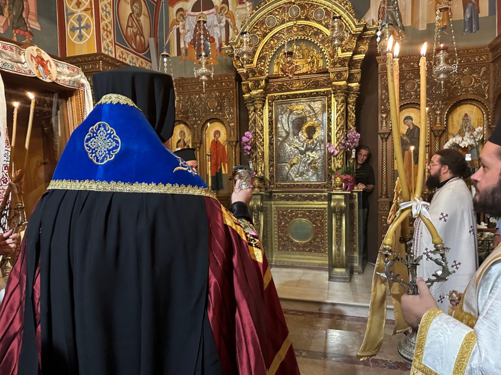 Νέα Μηχανιώνα: Τα «βγάσματα» της θαυματουργού ιεράς εικόνας της Παναγίας Φανερωμένης