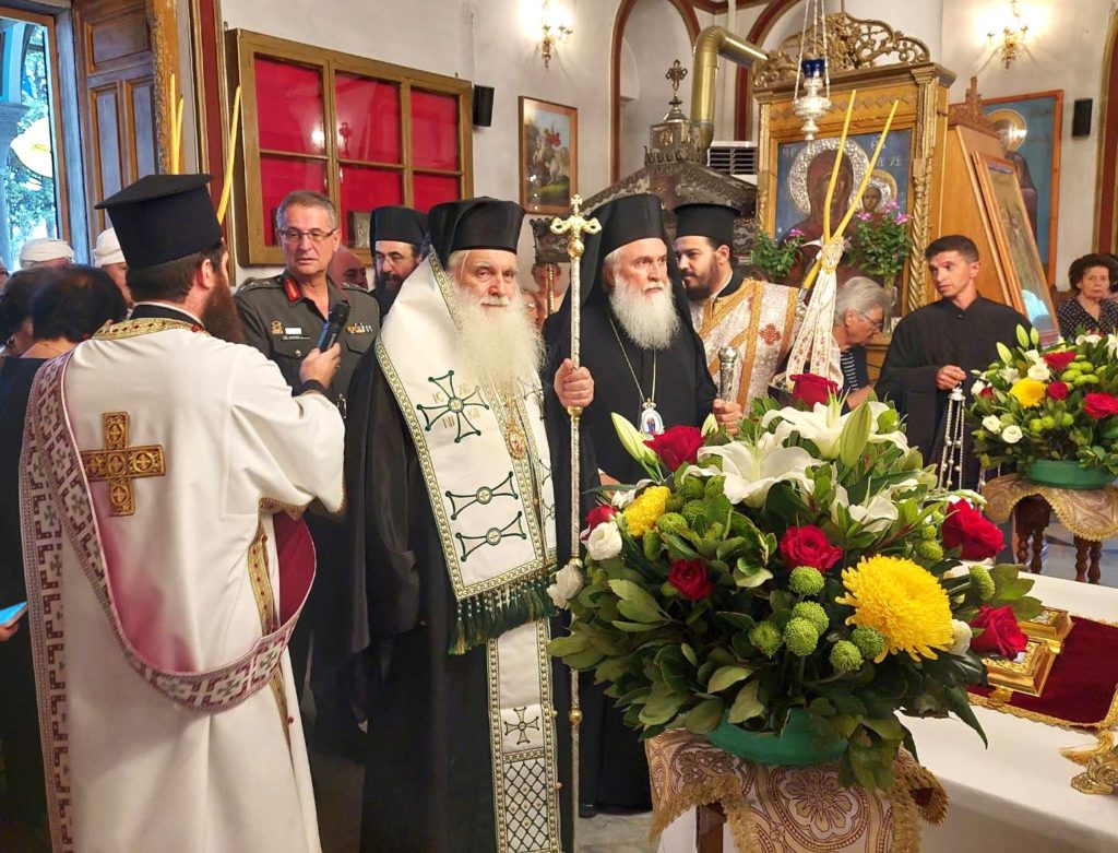 Η Λήμνος υποδέχθηκε το Ιερό Λείψανο του Αγίου Λουκά του Ιατρού (ΦΩΤΟ)