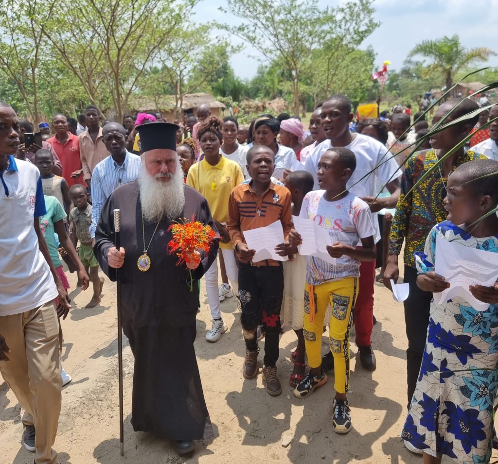 Ιεραποστολική Περιοδεία του Μητροπολίτη Κινσάσας (ΦΩΤΟ)