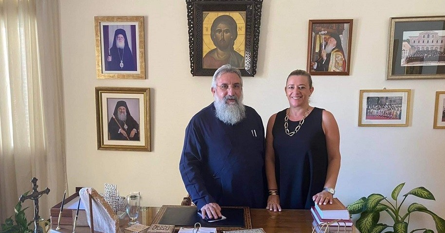 Στον Αρχιεπίσκοπο Κρήτης η υποψήφια Δήμαρχος Ηρακλείου Μαρία Καναβάκη