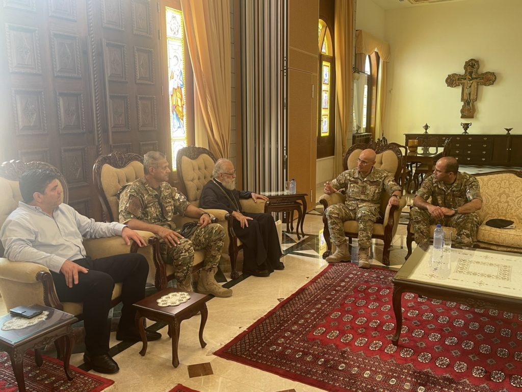 Ο απερχόμενος αρχηγός της Εθνικής Φρουράς επισκέφθηκε την Ιερά Μητρόπολη Κωνσταντίας