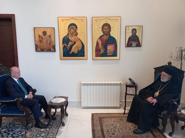 ر الخميس 31 آب 2023 استقبل سيادة متروبوليت بيروت وتوابعها المطران الياس عوده اللواء أشرف ريفي الذ