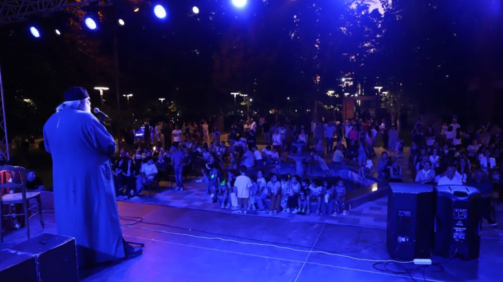 სტუდია “5+2” – “მოგვთა საჩუქრების“