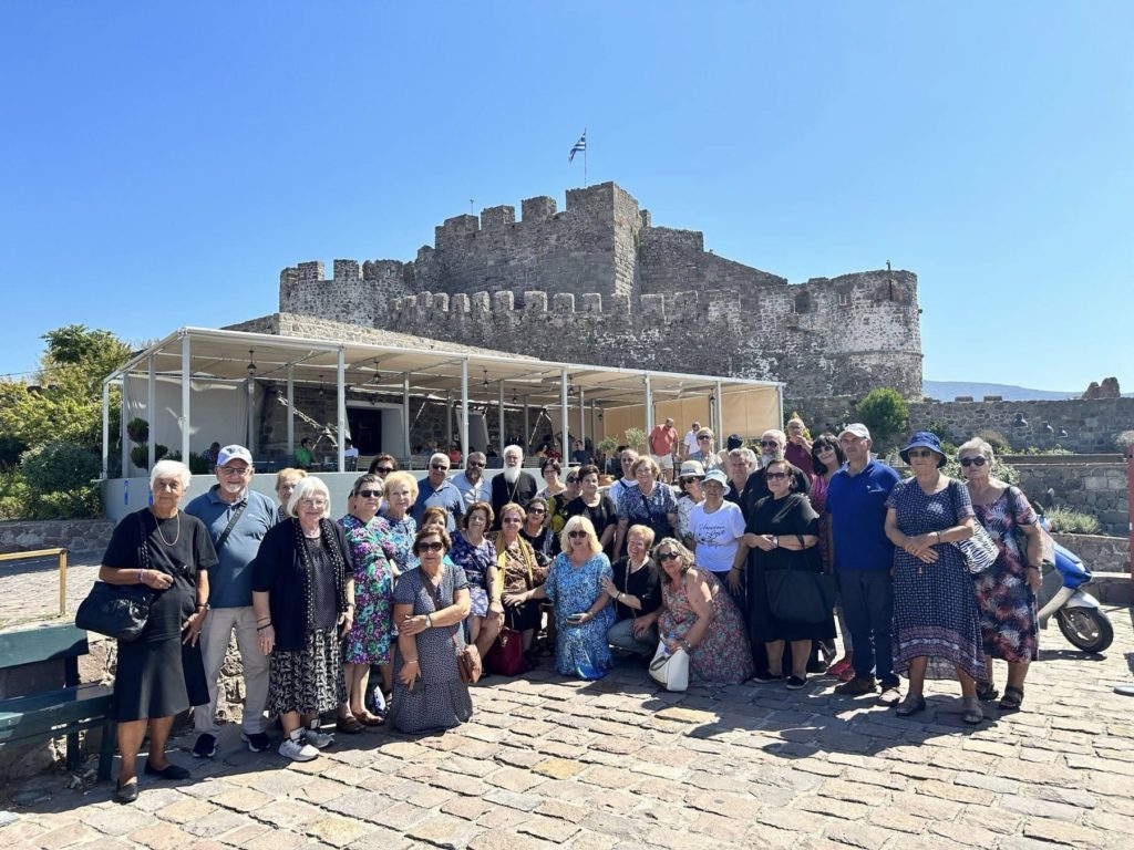 Λήμνιοι εκδρομείς στον Ταξιάρχη στο Μανταμάδο