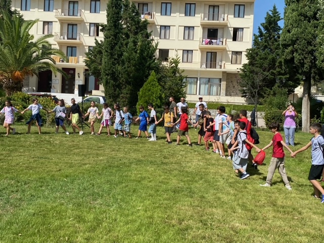 Μαθητές και Ολυμπιονίκες χόρεψαν για την Ειρήνη σε εκδήλωση του ΚΕ.Σ.Ο.