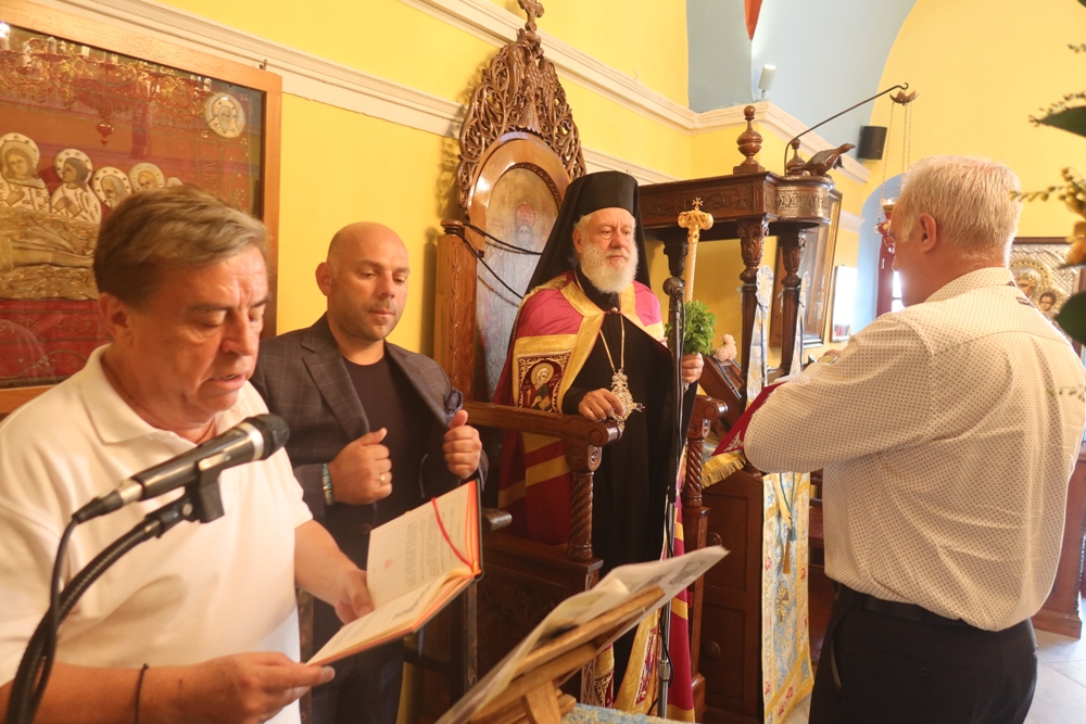 Στην Ιερά Μονή Παλαιοκάστρου της Άνω Μεράς Μυκόνου, ιερούργησε σήμερα ο Σεβασμιώτατος κ. Δωρόθεος Β’