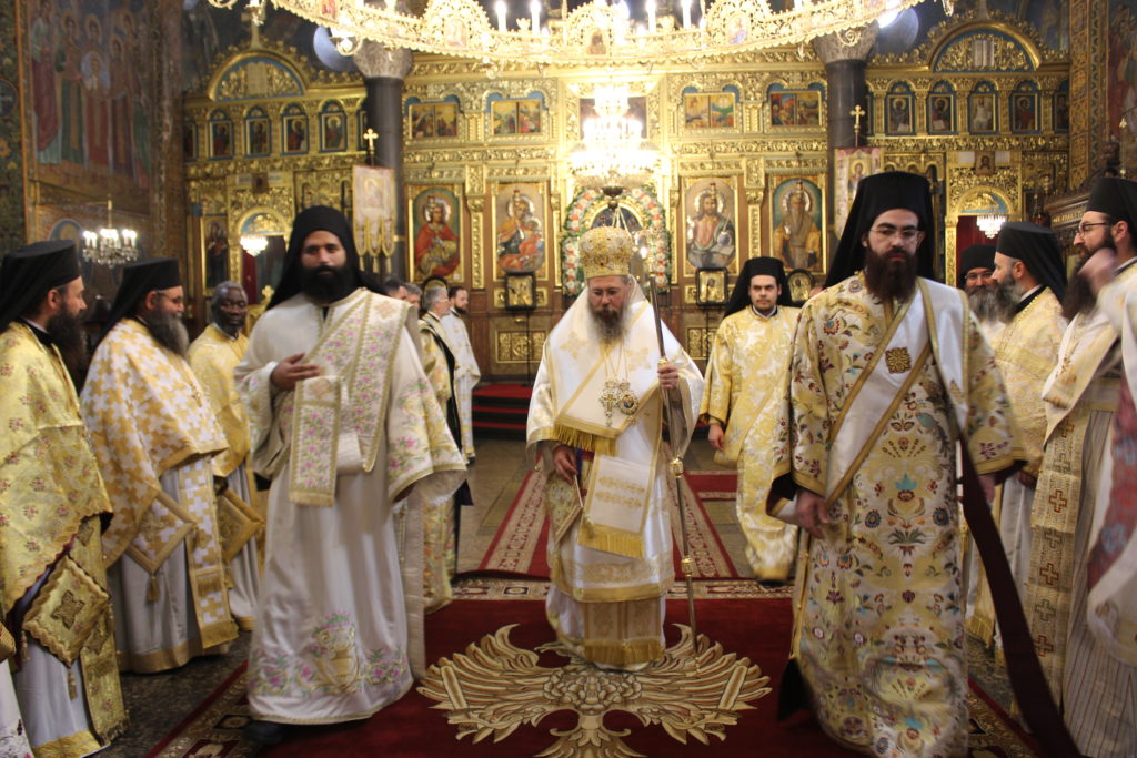 Съборна света Литургия в митрополитската катедрала „Св. вмчца Неделя“