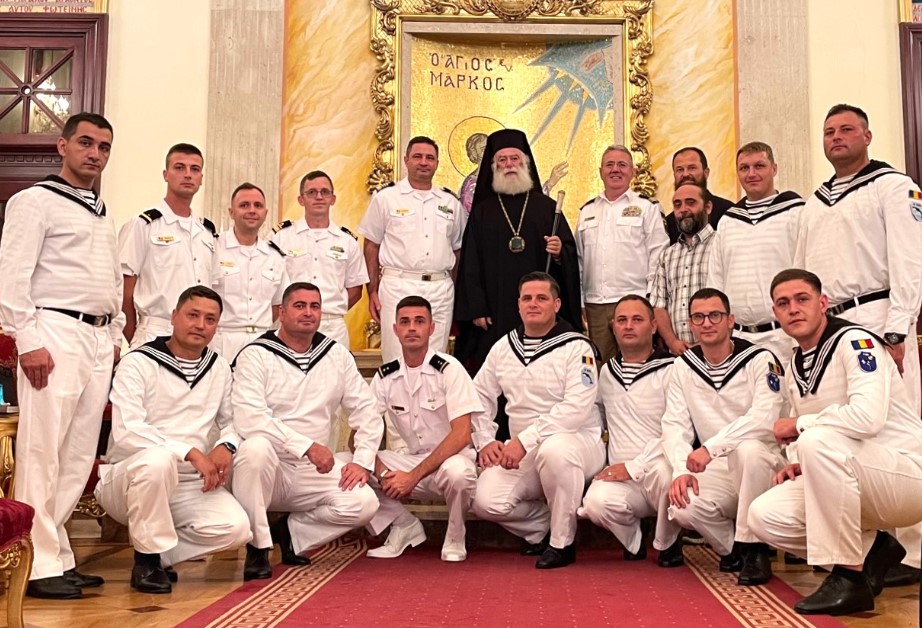Επίσκεψη πληρωμάτων του Πολεμικού Ναυτικού στον Πατριάρχη Αλεξανδρείας