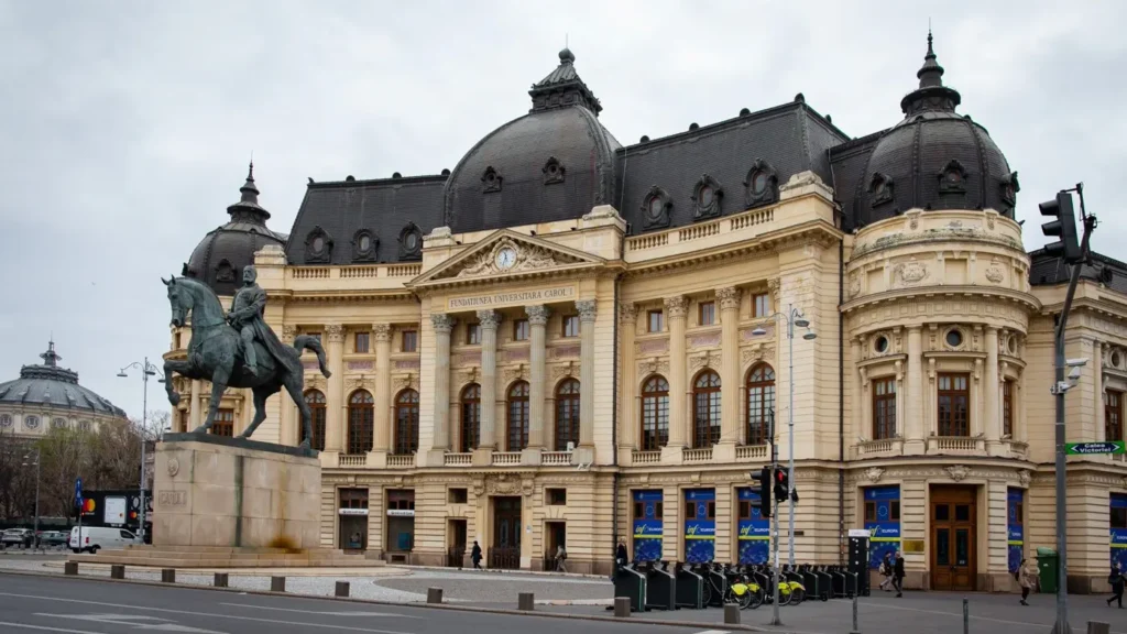 Dezbatere despre carte veche la Biblioteca Centrală Universitară din Capitală