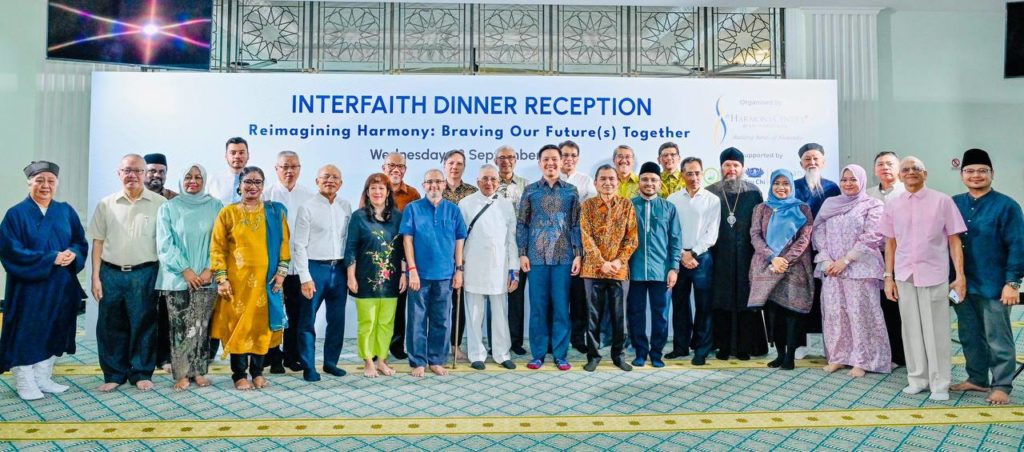 Епископ Джакартский Питирим посетил встречу представителей религиозных общин Сингапура