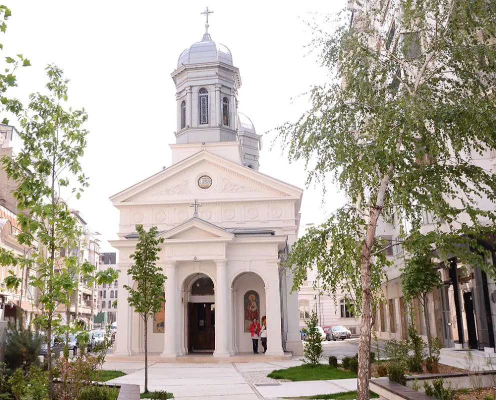 Actorul Constantin Chiriac va susţine un recital de poezie religioasă la Biserica Albă din Capitală