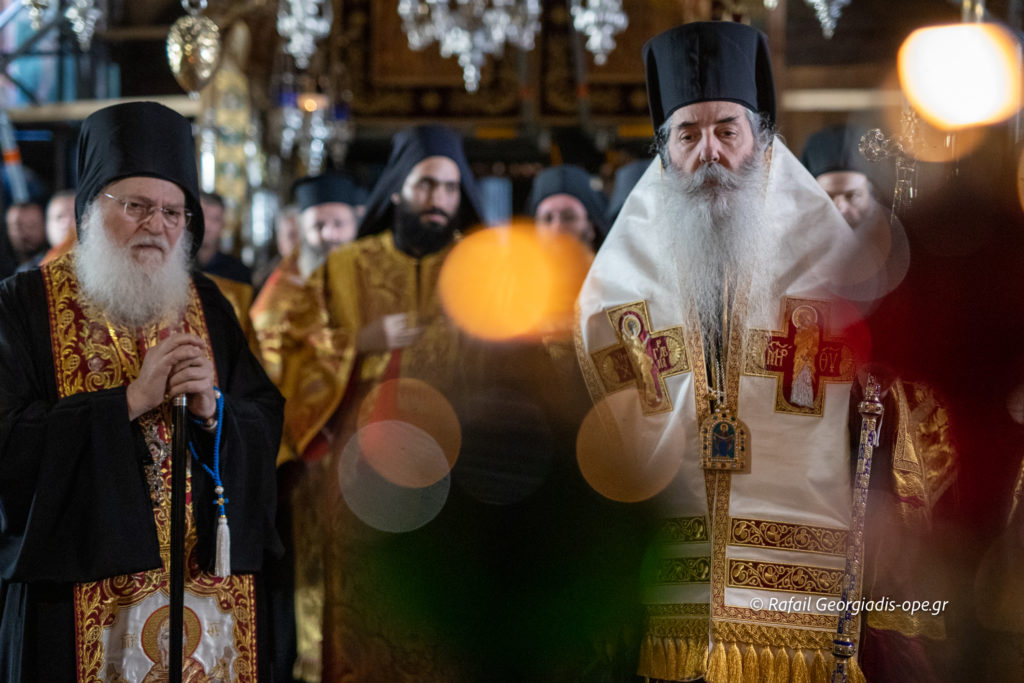 Αποστολή ope.gr: Η εορτή της Αγίας Ζώνης στην Ι.Μ.Μ. Βατοπαιδίου – Ζωντανά η Ολονύκτια Αγρυπνία