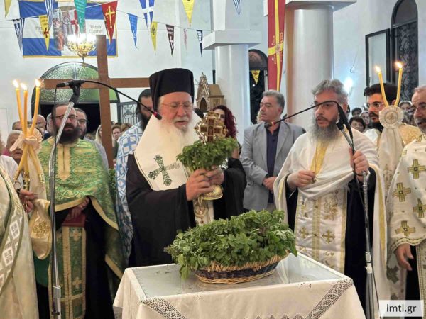 Μητροπολίτης Θηβών: Ο Τίμιος Σταυρός είναι το σύμβολο της σωτηρίας μας