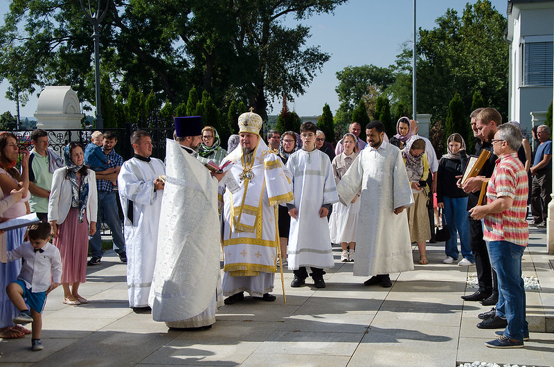 Престольный праздник храма в Лаа ан дер Тайя возглавил епископ Венский и Австрийский Алексий