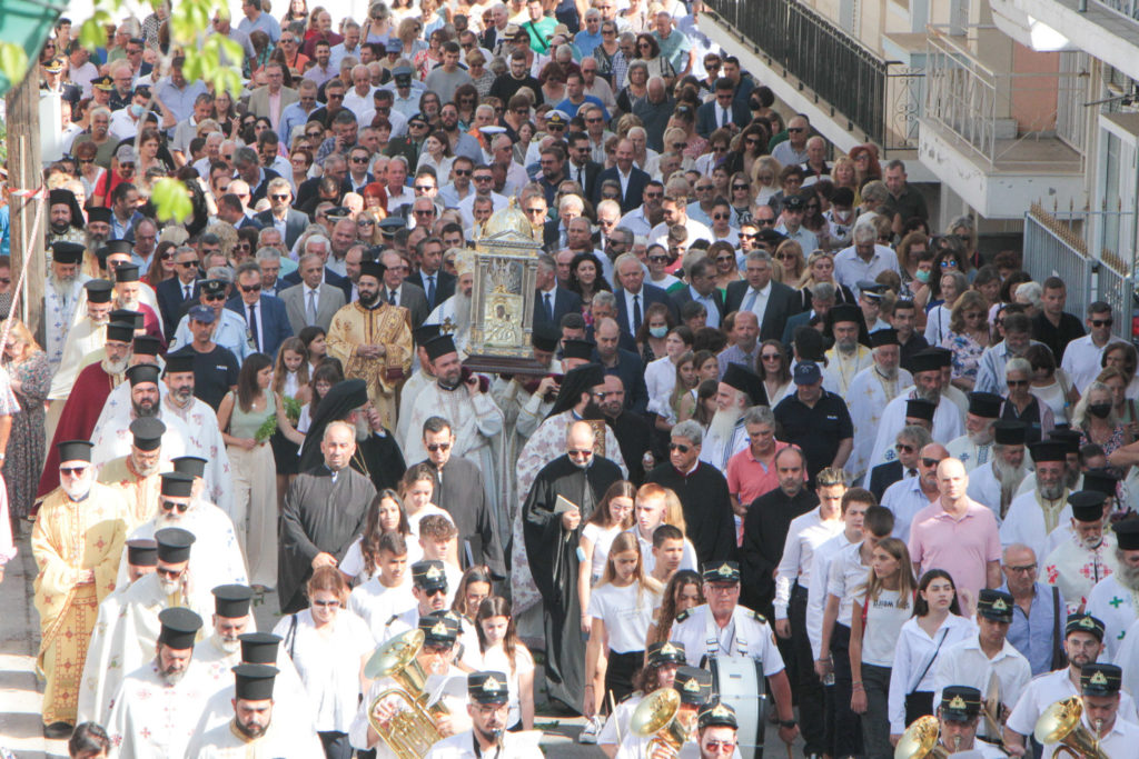 Λαοθάλασσα πιστών υποδέχθηκε την Παναγία Βουλκανιώτισσα στην Μεσσήνη