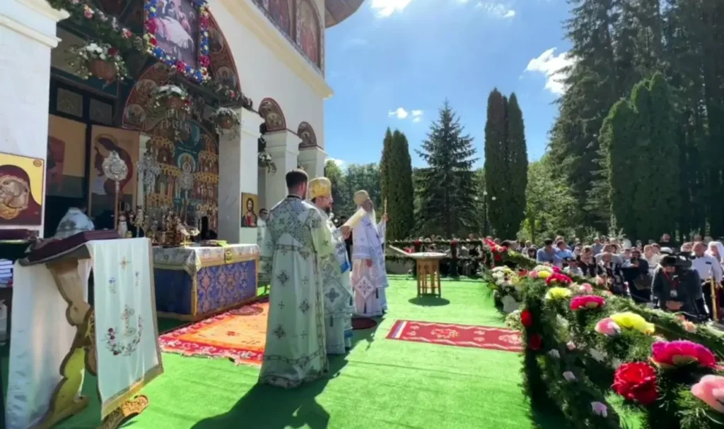 Patriarhul României, mesaj la sfinţirea Paraclisului Mănăstirii Sihăstria: În acest paraclis am devenit monah