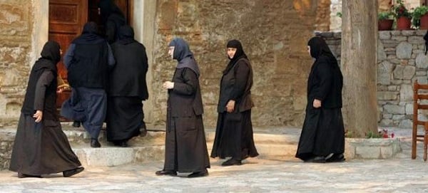 Αμμάς Μελανία η Νέα, Οι αντιρρήσεις της στον πειρασμό για τα κατορθώματα της άσκησής της