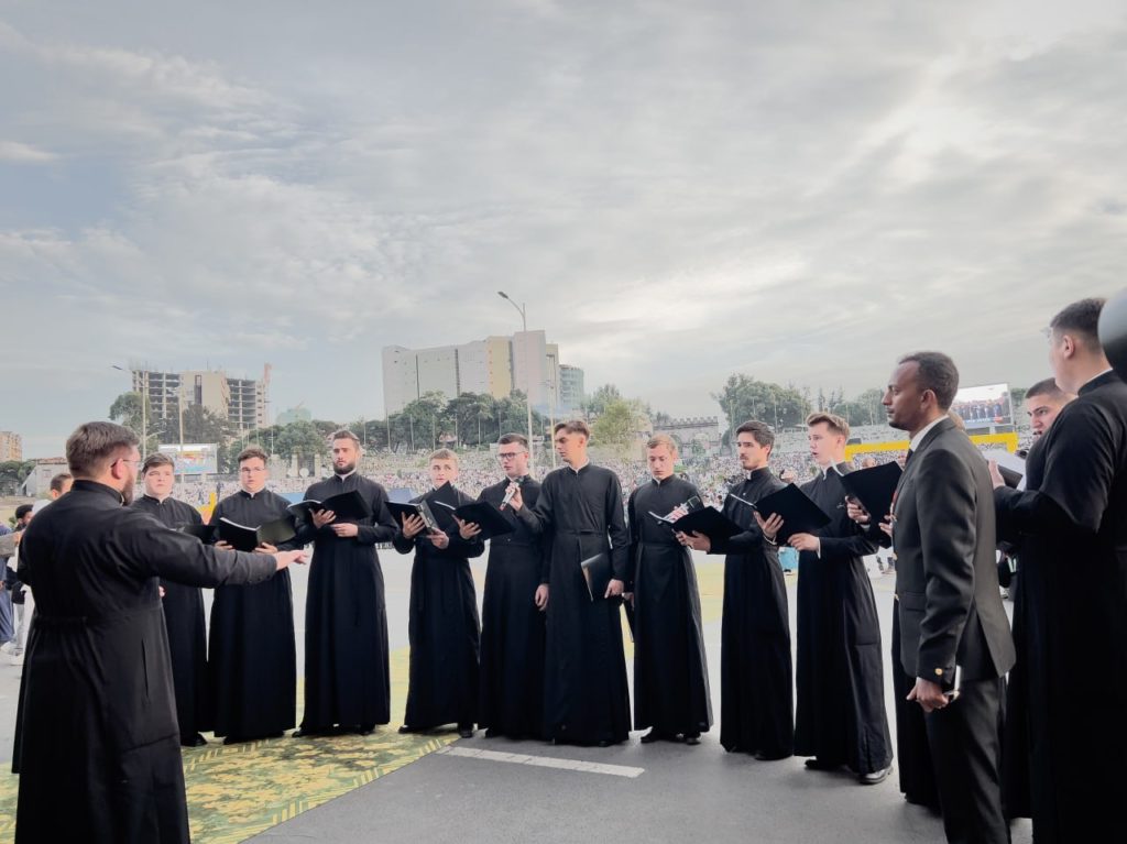 Хор Московской духовной академии выступил в Эфиопии на торжествах, посвященных празднику Крестовоздвижения