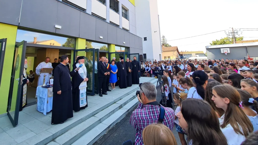 IPS Andrei a inaugurat noul sediu al Colegiului Ortodox „Mitropolitul Nicolae Colan” din Cluj-Napoca