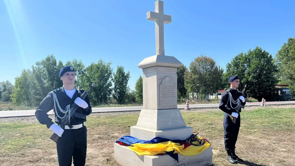 A fost sfințit monumentul ridicat în memoria grănicerilor care au apărat hotarele Basarabiei în Perioada interbelică