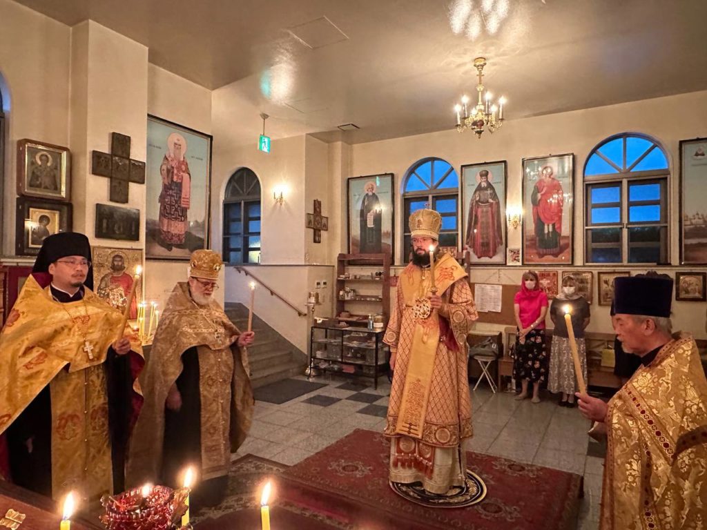 Председатель ОВЦС совершил всенощное бдение на Подворье Русской Православной Церкви в Токио