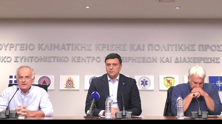 Βασίλης Κικίλιας: Μέχρι αύριο το βράδυ η κακοκαιρία – Πρωτοφανής για τα μετεωρολογικά δεδομένα της χώρας 