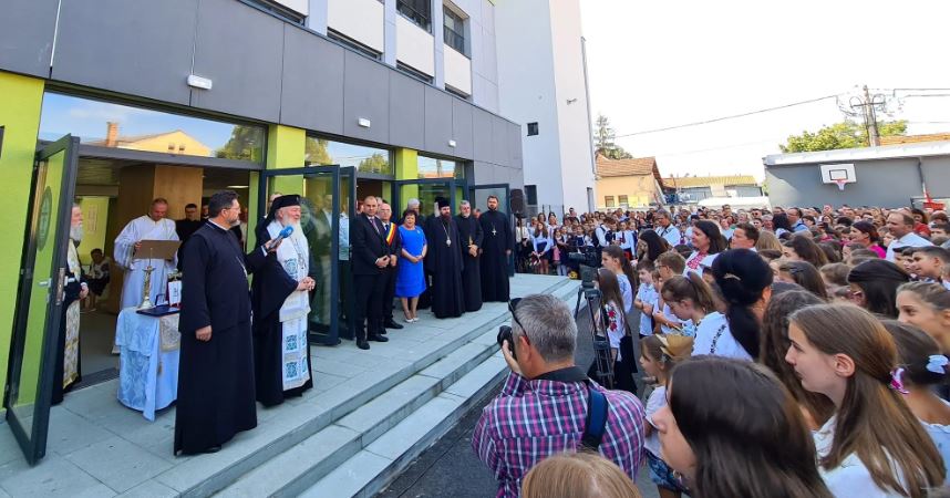 Ο Μητροπολίτης Κλούζ εγκαινίασε τη νέα έδρα του Ορθόδοξου Κολλεγίου «Μητροπολίτης Νικόλαος Κολάν»