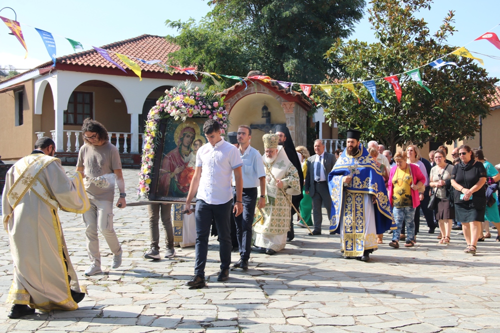 Δάσος της Δαδιάς: Με νωπές τις μνήμες των πυρκαγιών πανηγύρισε η Μονή Γενεσίου της Θεοτόκου