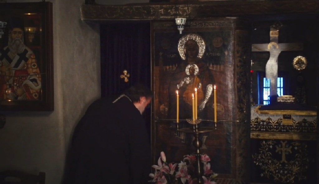 Πλούσια αφιερώματα στην Παναγία σήμερα στην Pemptousia TV