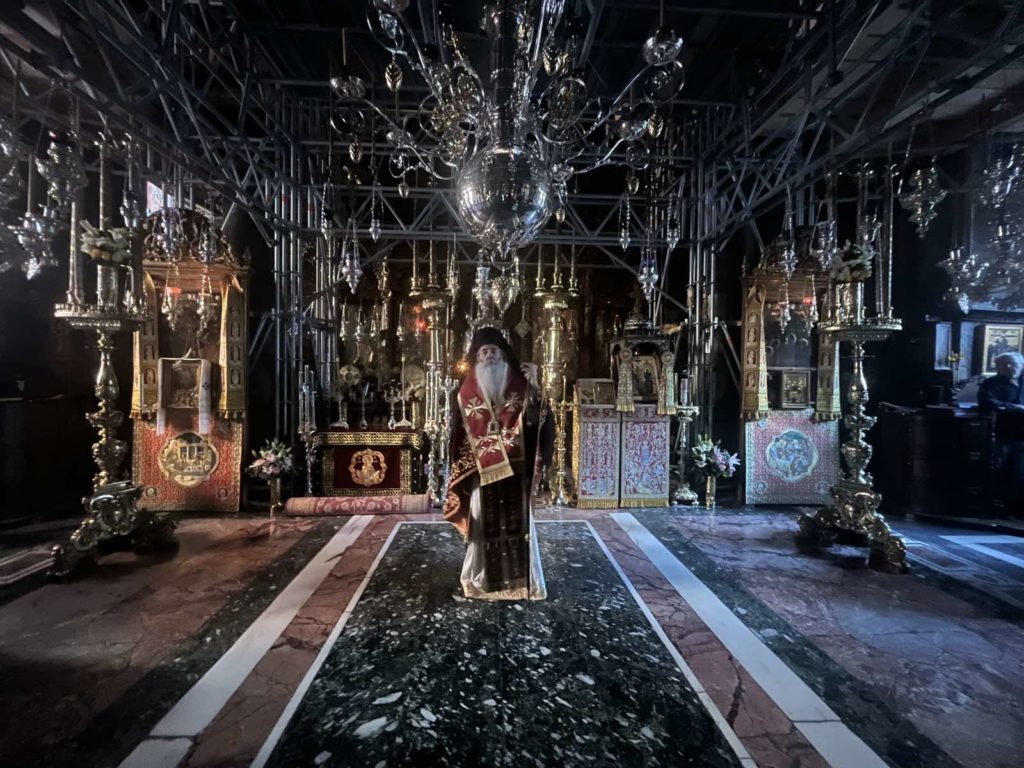 Στην Ι.Μ.Μ. Βατοπαιδίου ιερούργησε ο Μητροπολίτης Πειραιώς Σεραφείμ