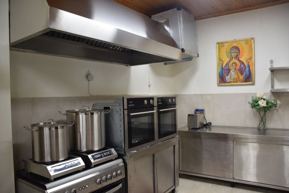 Έκκληση για τρόφιμα στο ΕΝΙΑΙΟ ΣΥΣΣΙΤΙΟ «ΑΓΙΟΣ ΙΩΑΝΝΗΣ Ο ΕΛΕΗΜΩΝ» Παναγίας Φανερωμένης Τρικάλων