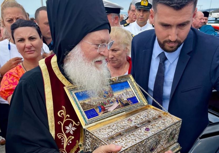 Εξήλθε του Αγίου Όρους η Αγία Ζώνη – Το απόγευμα η υποδοχή στην Κοζάνη (ΦΩΤΟ/ΒΙΝΤΕΟ)