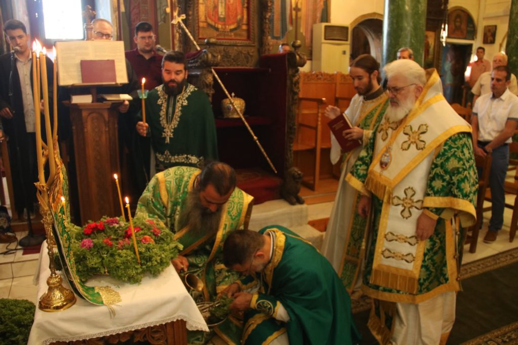 Διδυμοτείχου: “Κάθε φορά που οι δοκιμασίες της ζωής μας καταβάλλουν, ας στρέφουμε τα μάτια της ψυχής μας στο Σταυρό”