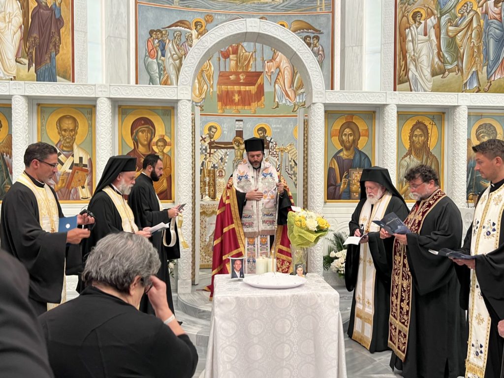 Επιμνημόσυνη δέηση για τα θύματα της 11ης Σεπτεμβρίου στον Άγιο Νικόλαο στο Σημείο Μηδέν