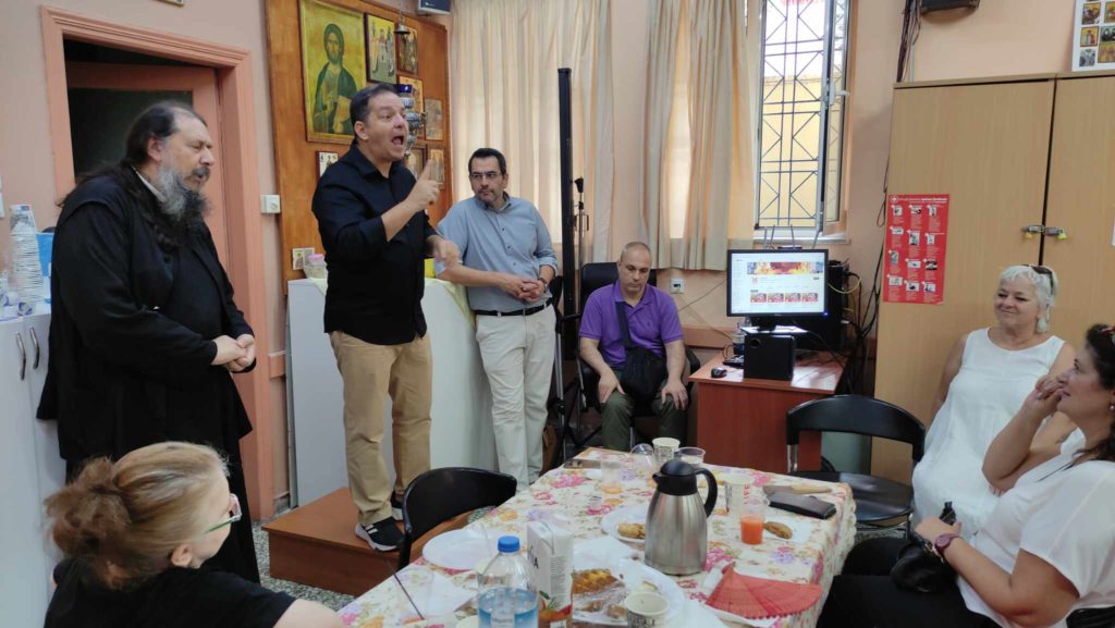 Άγιοι Πάντες Καλλιθέας: Οι κωφοί της Αθήνας επέστρεψαν στην ενορία που τους έχει αγκαλιάσει