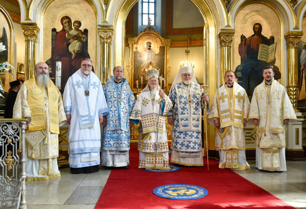 Πατριαρχική Θεία Λειτουργία στο Ελσίνκι (ΦΩΤΟ+ΒΙΝΤΕΟ)