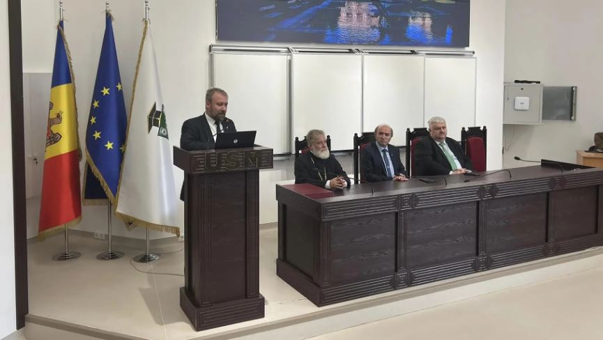Η Θεολογική Σχολή Ιασίου επεκτάθηκε στο Κισινάου της Μολδαβίας – Ιστορική στιγμή για τους φοιτητές Θεολογίας