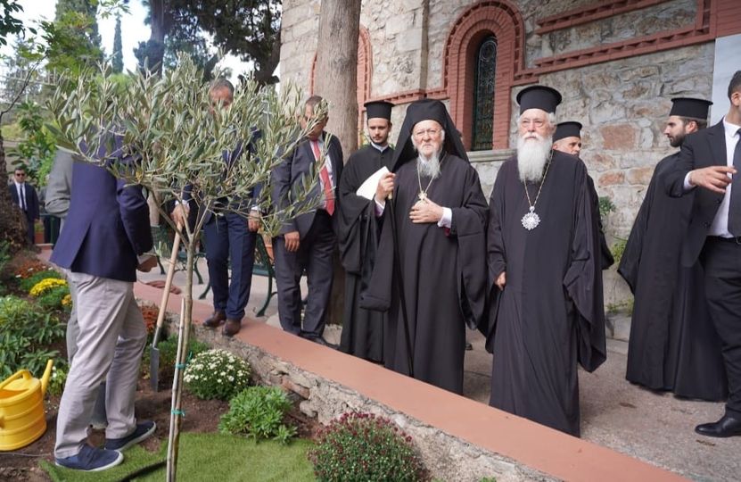 ‎صاحب القداسة في اثينا