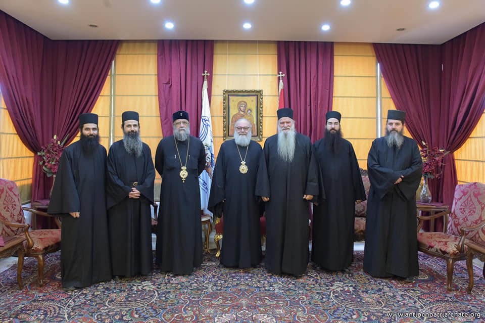 البطريرك يستقبل رهبان من دير سيمونوس بيتراس من الجبل المقدس