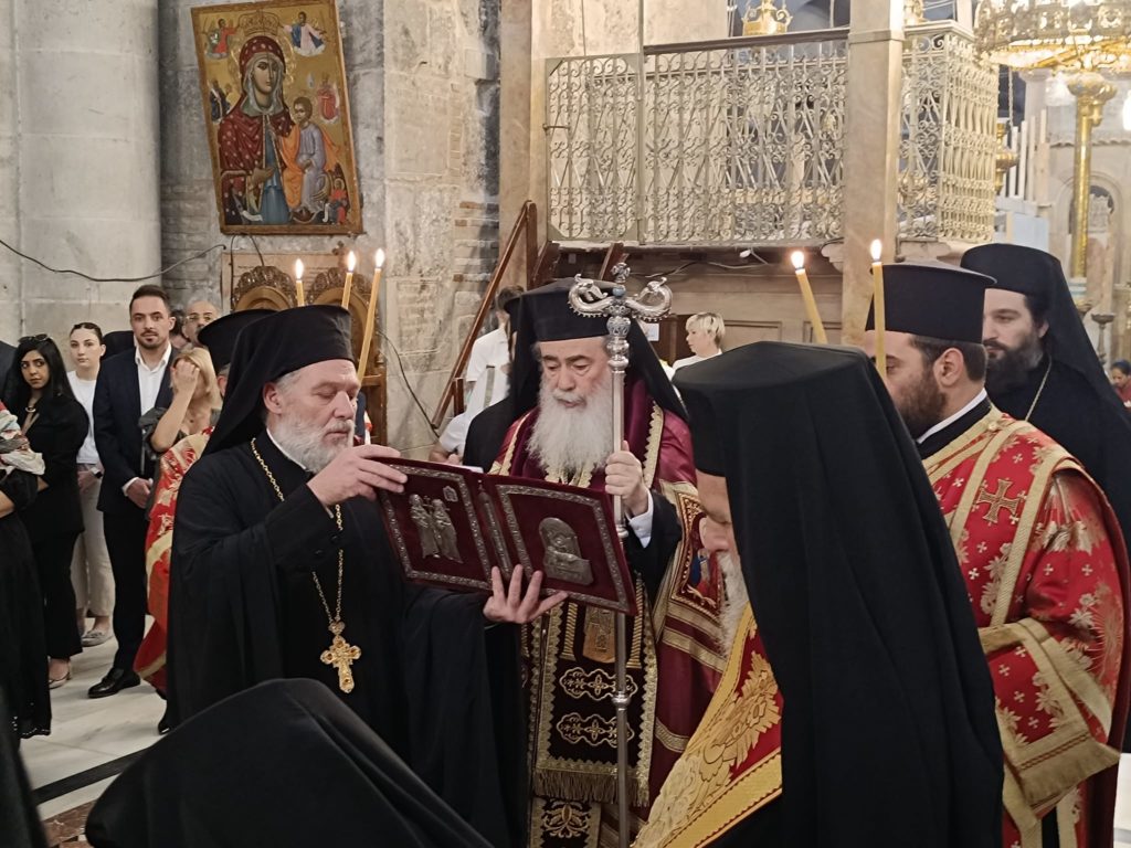 Ιεροσόλυμα: Με μηνύματα για τον πόλεμο στη Μέση Ανατολή η Δοξολογία της 28ης Οκτωβρίου στον Πανίερο Ναό της Αναστάσεως