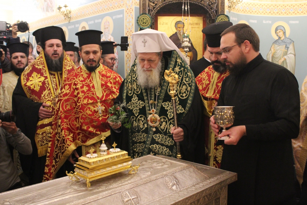 София посрещна мощите на св. Евтимий, патриарх Търновски